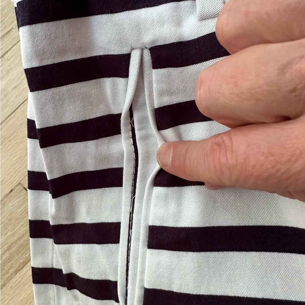 Zara Basic Collection Shorts - Picture 4 of 4